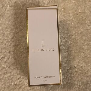 Brand new 30ml Life in Lilac Heart Throb home fragrance spray.